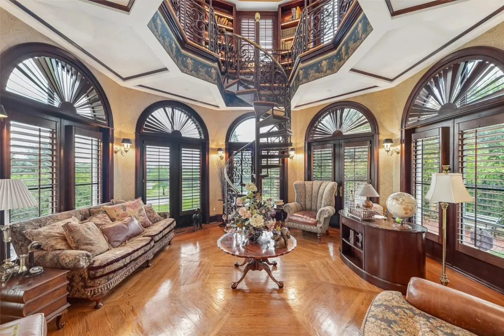 Elegant West Des Moines Golf Estate Overlooking Two Glen Oaks Fairways Lists for $3,800,000 7 1746 Burr Oaks Dr West Des Moines IA 5026615