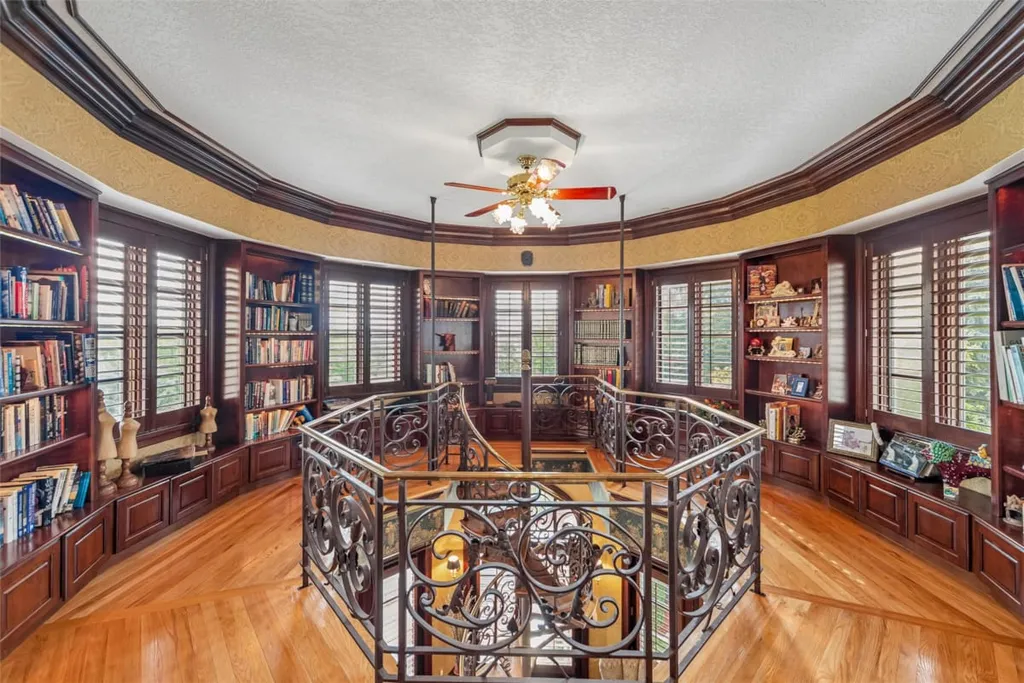 Elegant West Des Moines Golf Estate Overlooking Two Glen Oaks Fairways Lists for $3,800,000 8 1746 Burr Oaks Dr West Des Moines IA 5026616