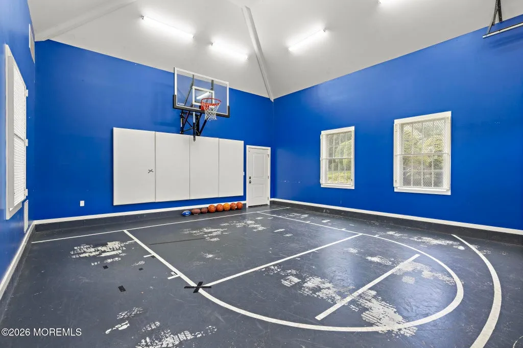 Resort-Like New Jersey Estate With an Indoor Basketball Garage Lists for $3,200,000 16 2 Topaz Court Marlboro NJ 07746082