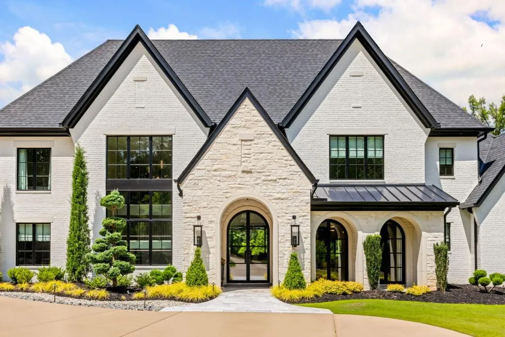 Newly Built Milton Estate With a Five-Car Garage and Resort-Style Pool Lists for $6,025,000 3 200 Deerhaven Ln Milton GA 3000406