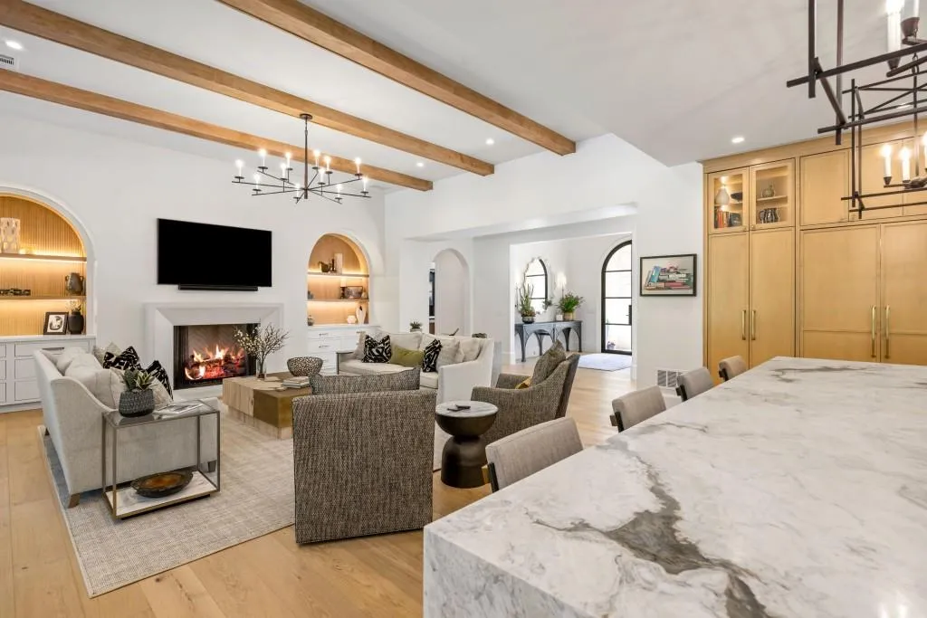 Newly Built Milton Estate With a Five-Car Garage and Resort-Style Pool Lists for $6,025,000 11 200 Deerhaven Ln Milton GA 3000418