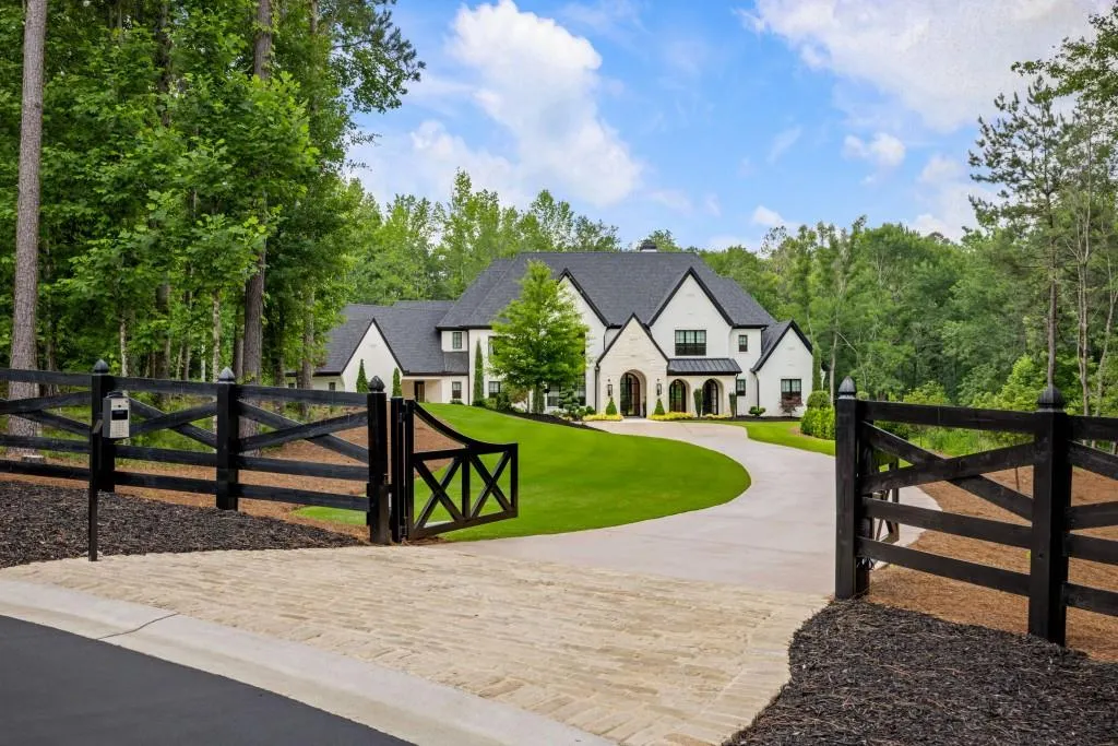 Newly Built Milton Estate With a Five-Car Garage and Resort-Style Pool Lists for $6,025,000 23 200 Deerhaven Ln Milton GA 3000489