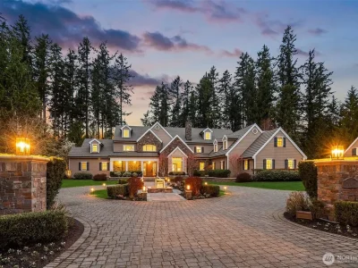 Sammamish Estate With a Pool, Sport Court and Separate Amenities Wing Lists for $6.725 Million 1 Sammamish Estate With a Pool, Sport Court and Separate Amenities Wing Lists for $6.725 Million