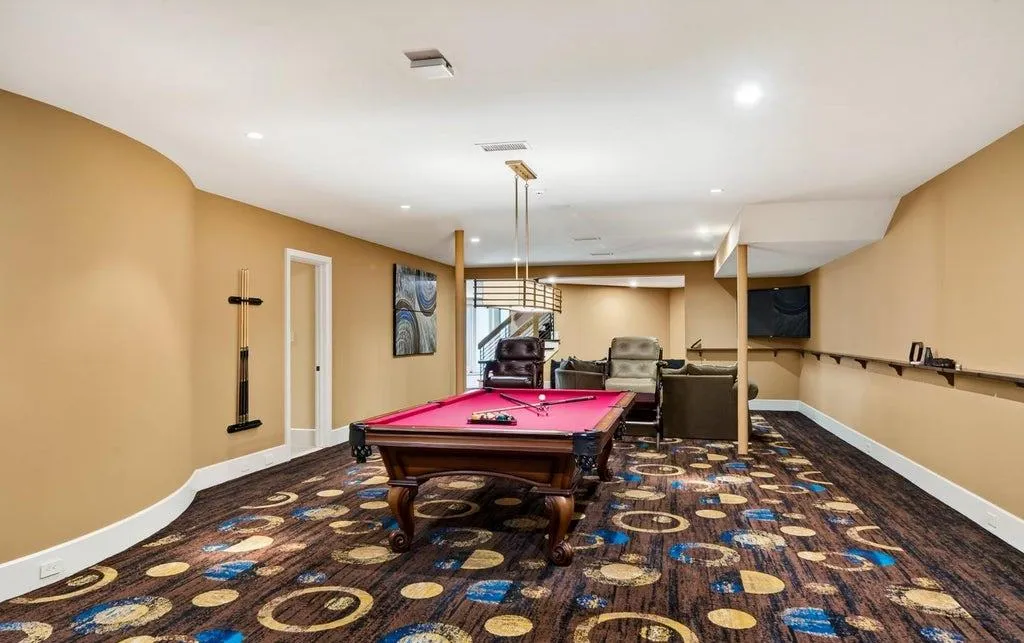 Pennsylvania Estate With an 8,300-Square-Foot Car Gallery for About 40 Vehicles Lists for $8,750,000 17 2250 Old Sentinel Trl Malvern PA 19355094
