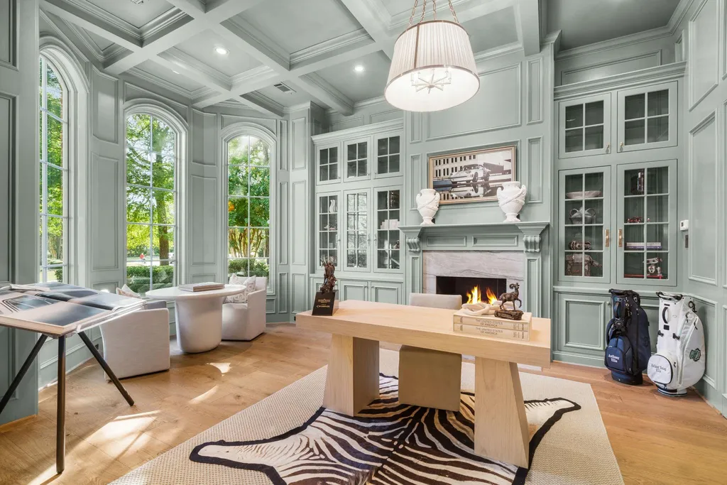 Reimagined French Country Estate With a La Cornue Kitchen Lists for $3,295,000 in Carlton Woods 6 26 N Palmiera Cir Spring TX 7738206