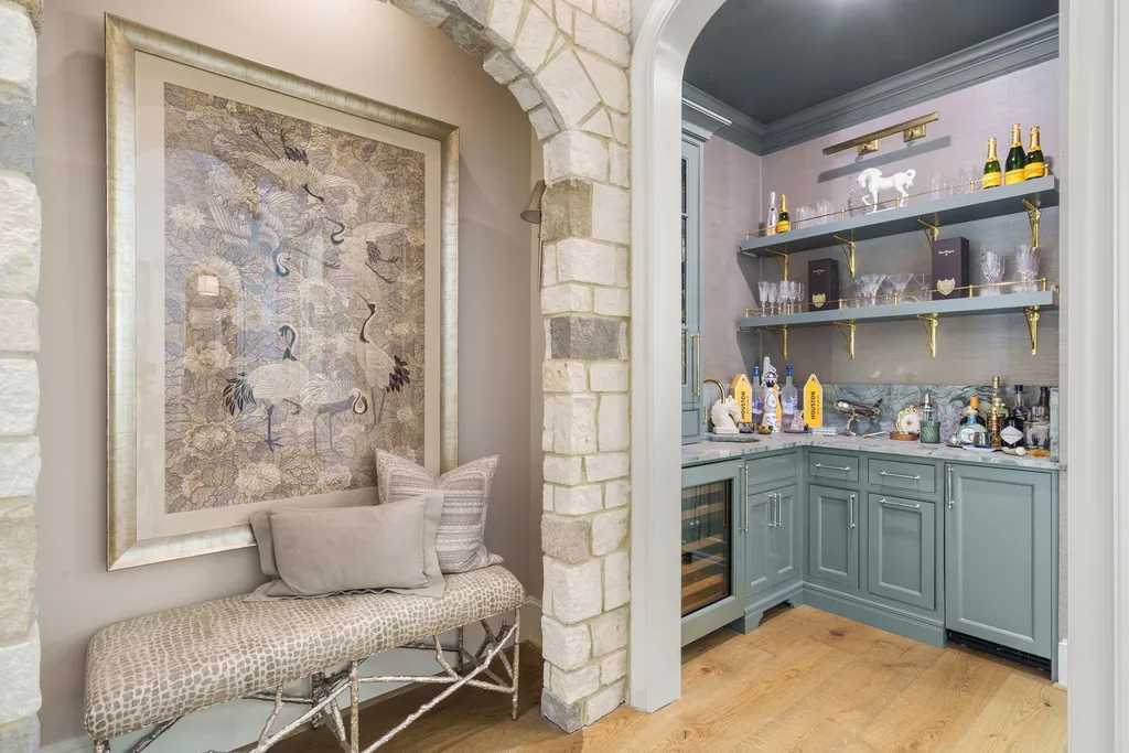 Reimagined French Country Estate With a La Cornue Kitchen Lists for $3,295,000 in Carlton Woods 12 26 N Palmiera Cir Spring TX 7738212