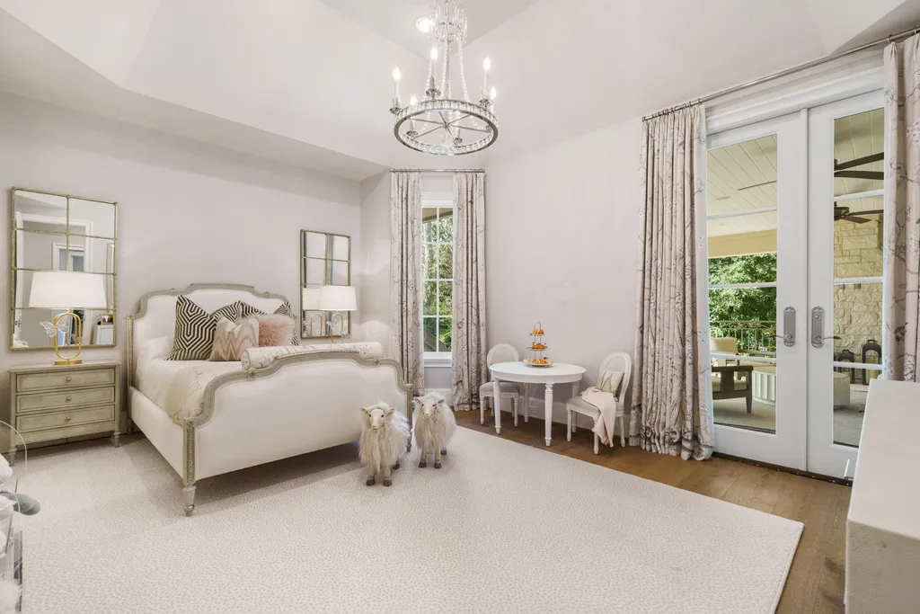 Reimagined French Country Estate With a La Cornue Kitchen Lists for $3,295,000 in Carlton Woods 14 26 N Palmiera Cir Spring TX 7738230