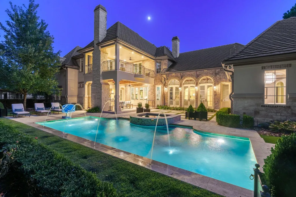 Reimagined French Country Estate With a La Cornue Kitchen Lists for $3,295,000 in Carlton Woods 19 26 N Palmiera Cir Spring TX 7738245