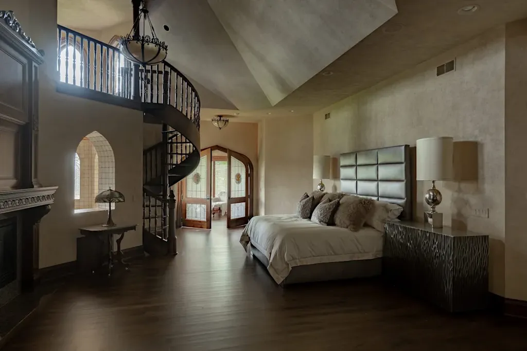 Iowa’s Most Expensive Home for Sale Is a 75-Acre Estate Filled With European Artifacts, Asking $10,200,000 20 3187 Feather Ridge Rd Toddville IA 52341 10