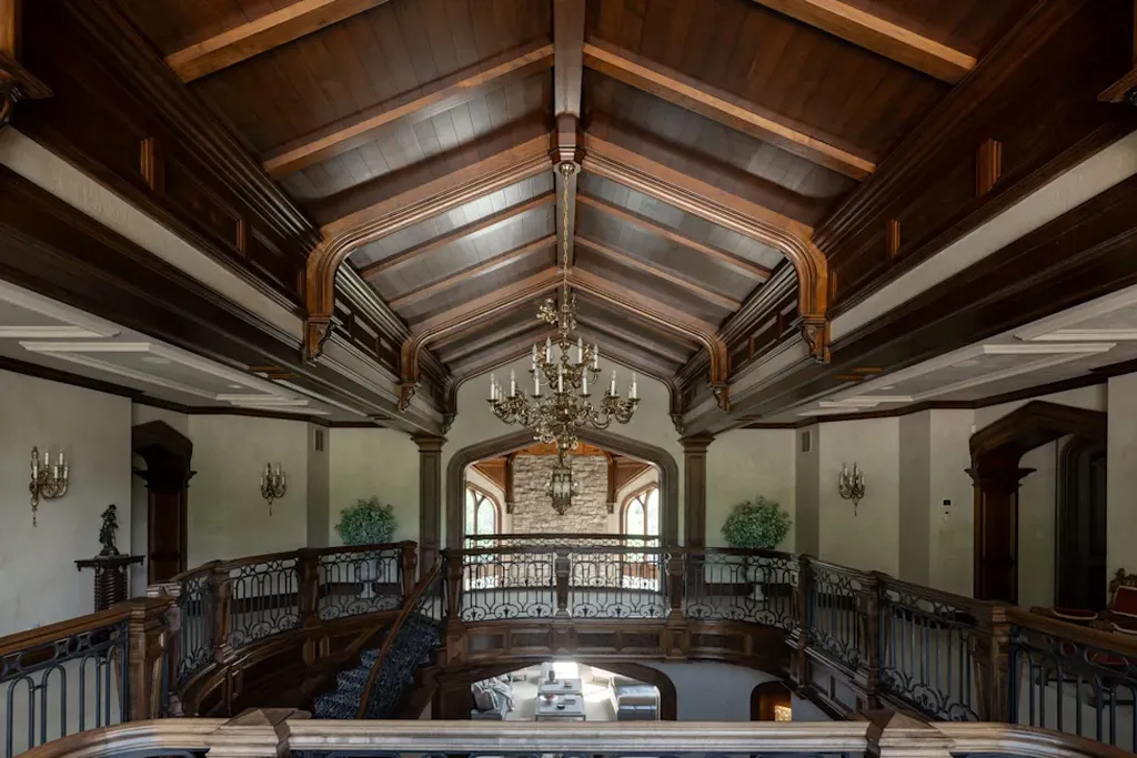 Iowa’s Most Expensive Home for Sale Is a 75-Acre Estate Filled With European Artifacts, Asking $10,200,000 16 3187 Feather Ridge Rd Toddville IA 52341 14