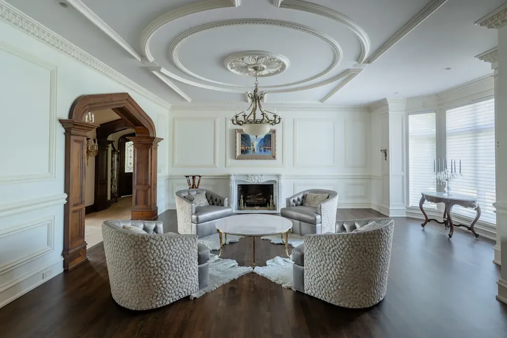 Iowa’s Most Expensive Home for Sale Is a 75-Acre Estate Filled With European Artifacts, Asking $10,200,000 9 3187 Feather Ridge Rd Toddville IA 52341 17