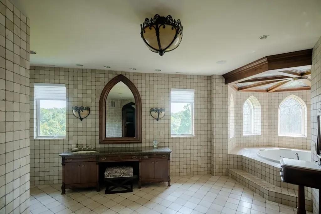 Iowa’s Most Expensive Home for Sale Is a 75-Acre Estate Filled With European Artifacts, Asking $10,200,000 21 3187 Feather Ridge Rd Toddville IA 52341 7