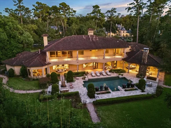 Sprawling Houston Estate with Beautifully Landscaped Grounds on Nearly 2 Acres Hits the Market for $7,495,000