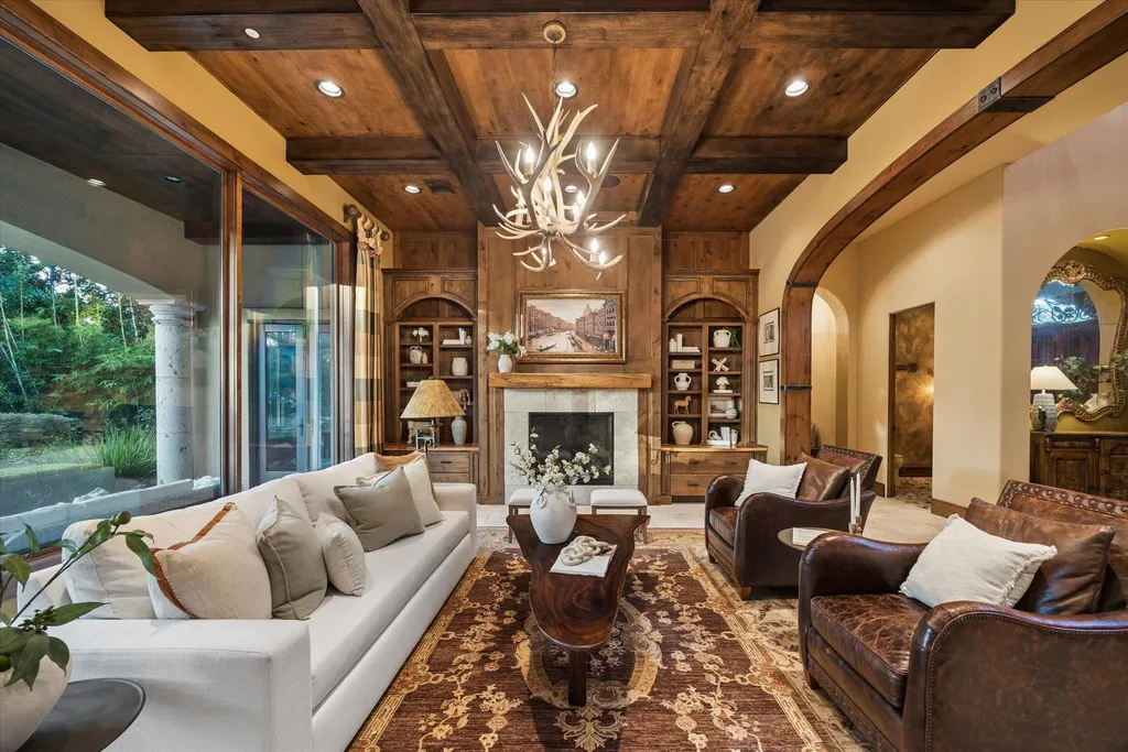 Sprawling Houston Estate with Beautifully Landscaped Grounds on Nearly 2 Acres Hits the Market for $7,495,000 6 327 E Friar Tuck Ln Houston TX 7702408 1