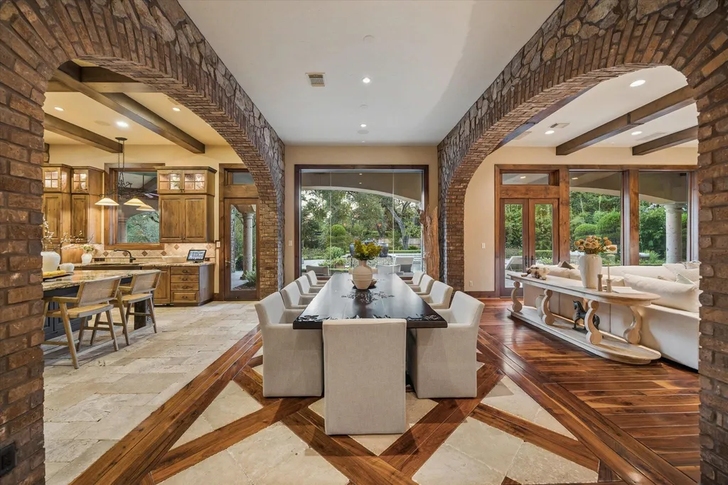 Sprawling Houston Estate with Beautifully Landscaped Grounds on Nearly 2 Acres Hits the Market for $7,495,000 7 327 E Friar Tuck Ln Houston TX 7702413