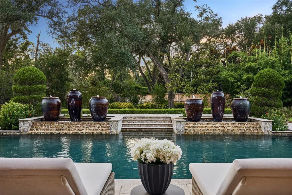 Sprawling Houston Estate with Beautifully Landscaped Grounds on Nearly 2 Acres Hits the Market for $7,495,000 13 327 E Friar Tuck Ln Houston TX 7702426