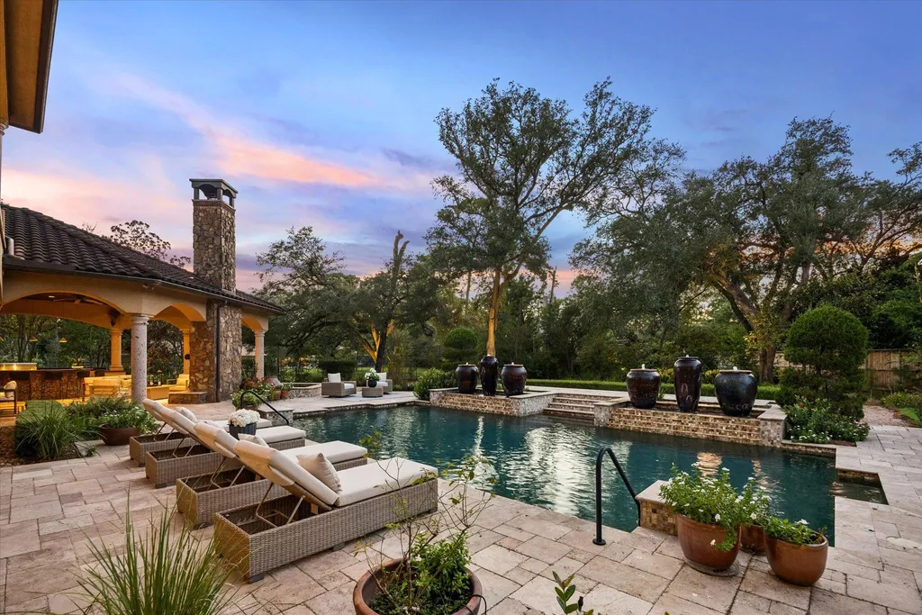 Sprawling Houston Estate with Beautifully Landscaped Grounds on Nearly 2 Acres Hits the Market for $7,495,000 16 327 E Friar Tuck Ln Houston TX 7702427