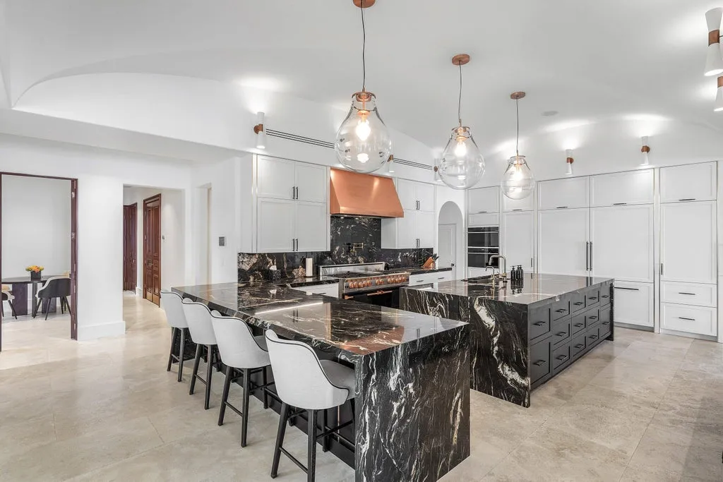 Reimagined West Palm Beach Waterfront Estate With a $410,000 Video Wall Lists for $26,500,000 8 3400 N Flagler Drive West Palm Beach FL12