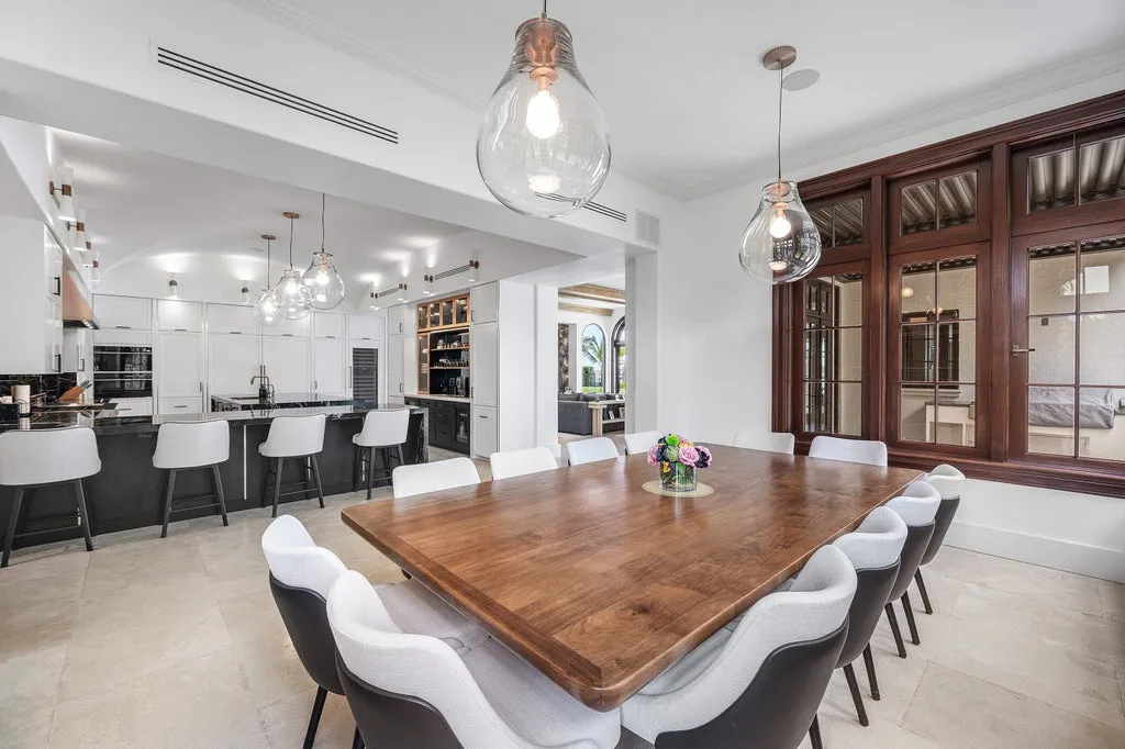 Reimagined West Palm Beach Waterfront Estate With a $410,000 Video Wall Lists for $26,500,000 7 3400 N Flagler Drive West Palm Beach FL20