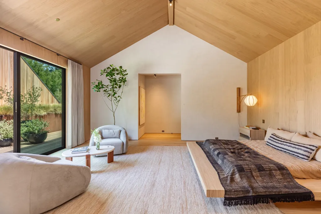 After Asking $42 Million, a Newly Built Los Angeles Compound Returns at $31.95 Million 8 3405 Fryman Rd Studio City CA 91604 22