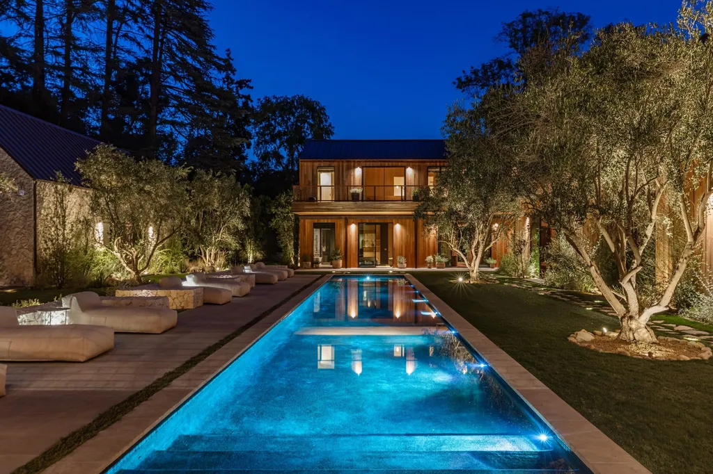 After Asking $42 Million, a Newly Built Los Angeles Compound Returns at $31.95 Million 17 3405 Fryman Rd Studio City CA 91604 41