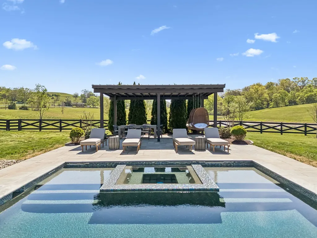 Secluded Franklin Estate with a Custom Barn and 42 Preserved Acres Hits the Market for $12,750,000 13 4067 Carters Creek Pike Franklin TN 37064 28