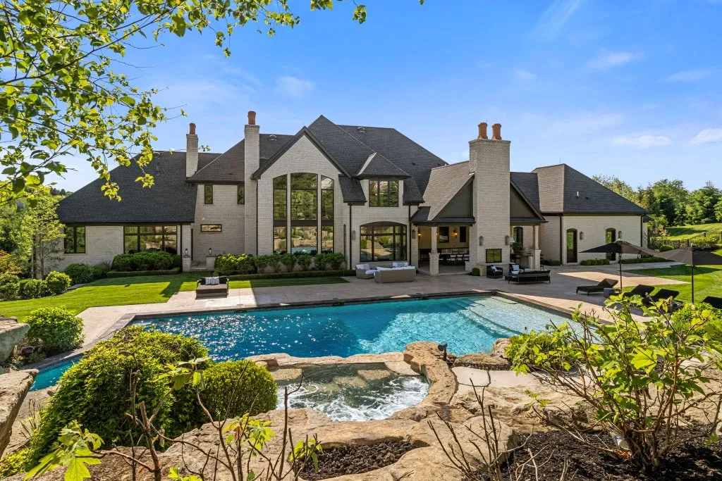 Tech-Forward Pennsylvania Estate With a Six-Bay Garage for Up to 12 Cars Lists for $7,690,000 2 435 Myoma Rd Mars PA 1604616