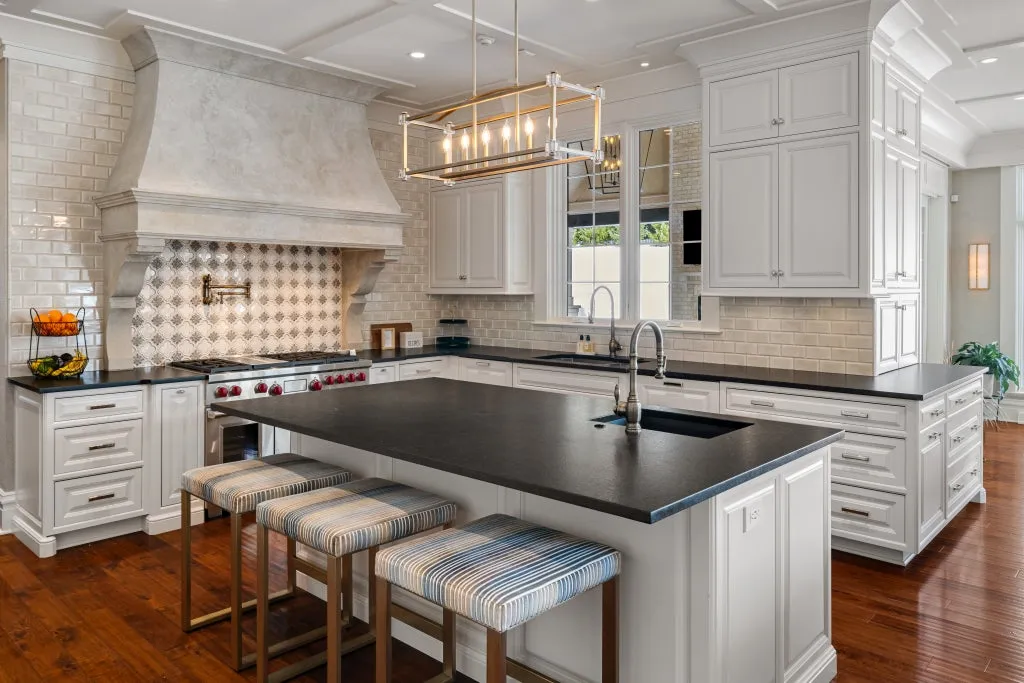 Tech-Forward Pennsylvania Estate With a Six-Bay Garage for Up to 12 Cars Lists for $7,690,000 5 435 Myoma Rd Mars PA 1604627