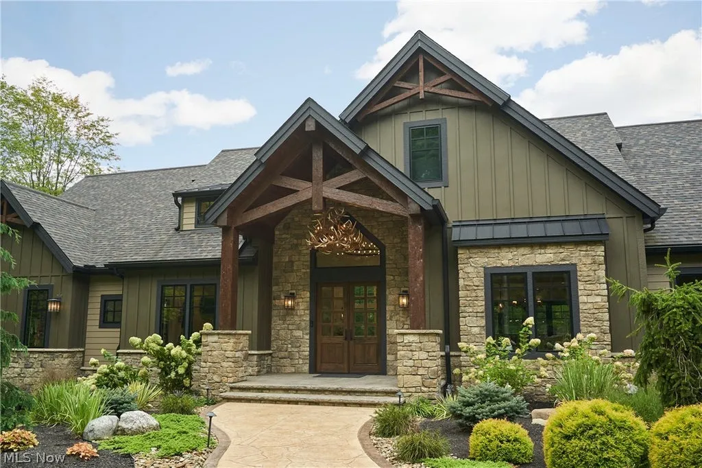 Jackson Hole-Inspired Ohio Estate With Garage Space for 15 Cars Lists for $3.999 Million 3 4351 Fawn Trl Richfield OH 4428605