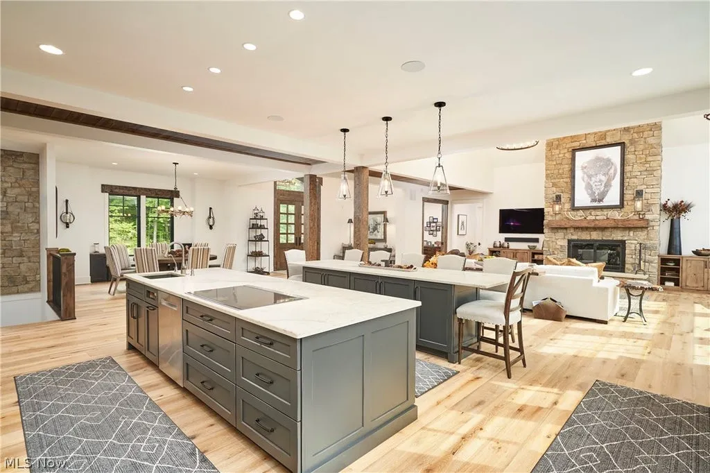 Jackson Hole-Inspired Ohio Estate With Garage Space for 15 Cars Lists for $3.999 Million 7 4351 Fawn Trl Richfield OH 4428610