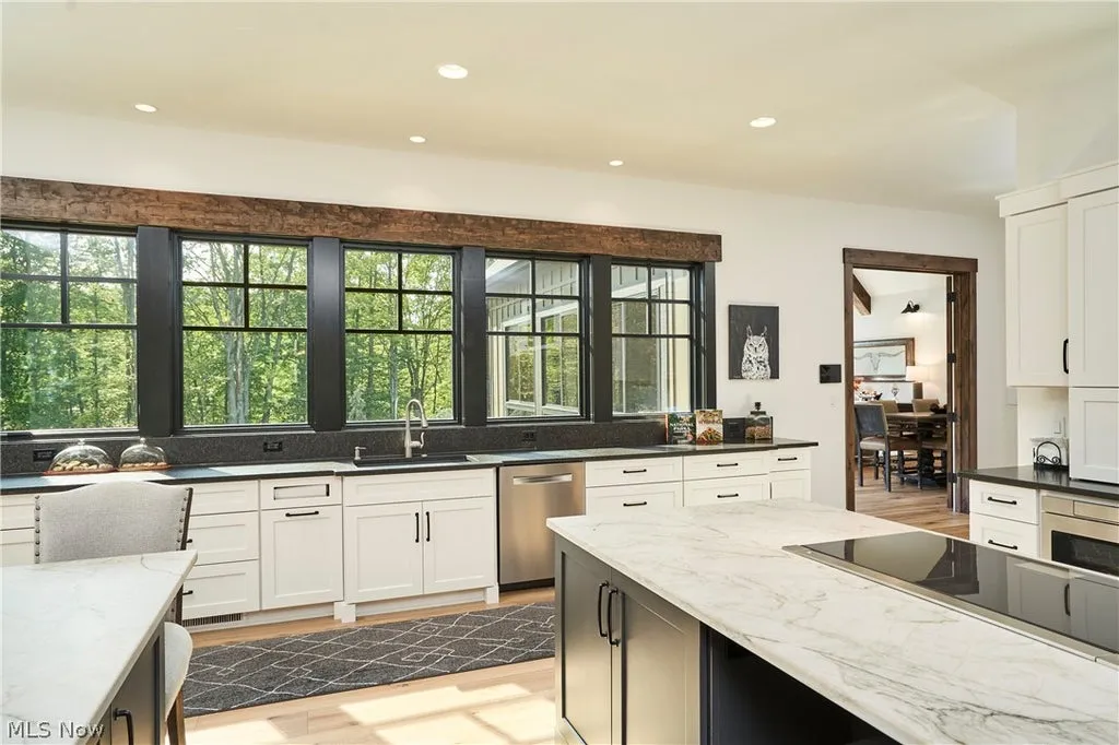 Jackson Hole-Inspired Ohio Estate With Garage Space for 15 Cars Lists for $3.999 Million 8 4351 Fawn Trl Richfield OH 4428613