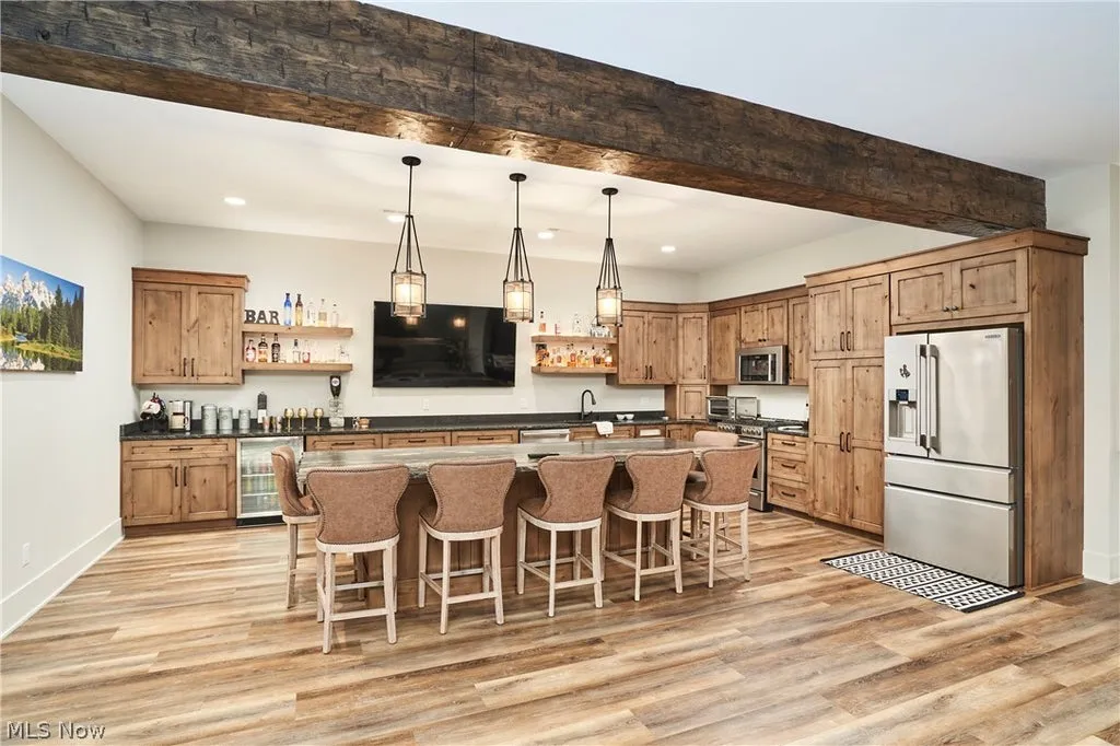 Jackson Hole-Inspired Ohio Estate With Garage Space for 15 Cars Lists for $3.999 Million 10 4351 Fawn Trl Richfield OH 4428629