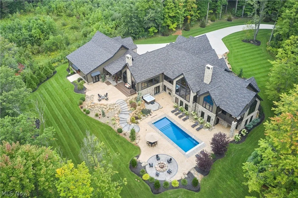 Jackson Hole-Inspired Ohio Estate With Garage Space for 15 Cars Lists for $3.999 Million 20 4351 Fawn Trl Richfield OH 4428641
