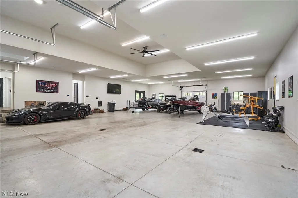 Jackson Hole-Inspired Ohio Estate With Garage Space for 15 Cars Lists for $3.999 Million 16 4351 Fawn Trl Richfield OH 4428643