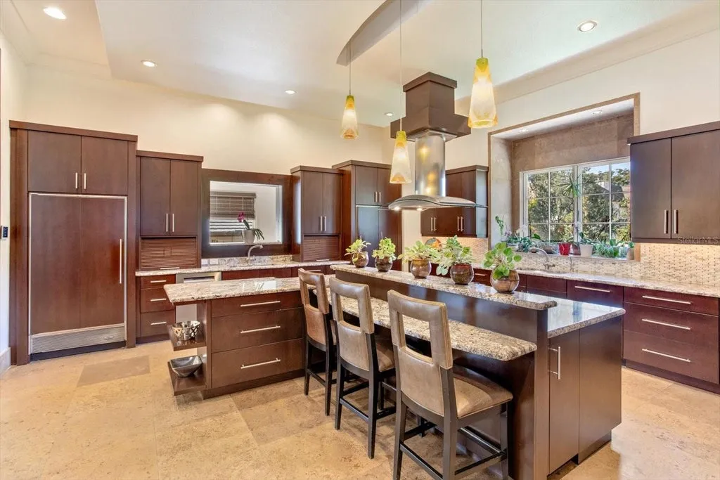 Elegant Isleworth Lakefront Estate With a Hidden Passage and Private Boat Dock Lists for $19,500,000 14 5192 VARDON DRIVE WINDERMERE FL 3478615