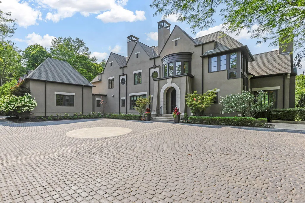 There Are Just Four Homes on This Private Muirfield Village Lake. One Is for Sale for $6.895 Million. 3 5340 Muirfield Ct Dublin OH 43017003