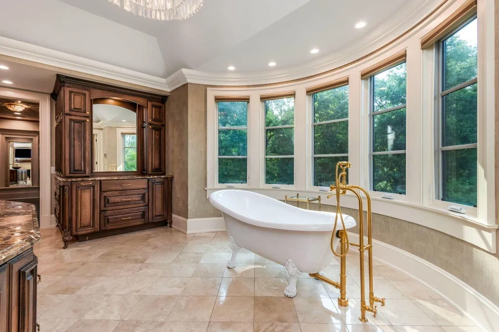 There Are Just Four Homes on This Private Muirfield Village Lake. One Is for Sale for $6.895 Million. 12 5340 Muirfield Ct Dublin OH 43017037