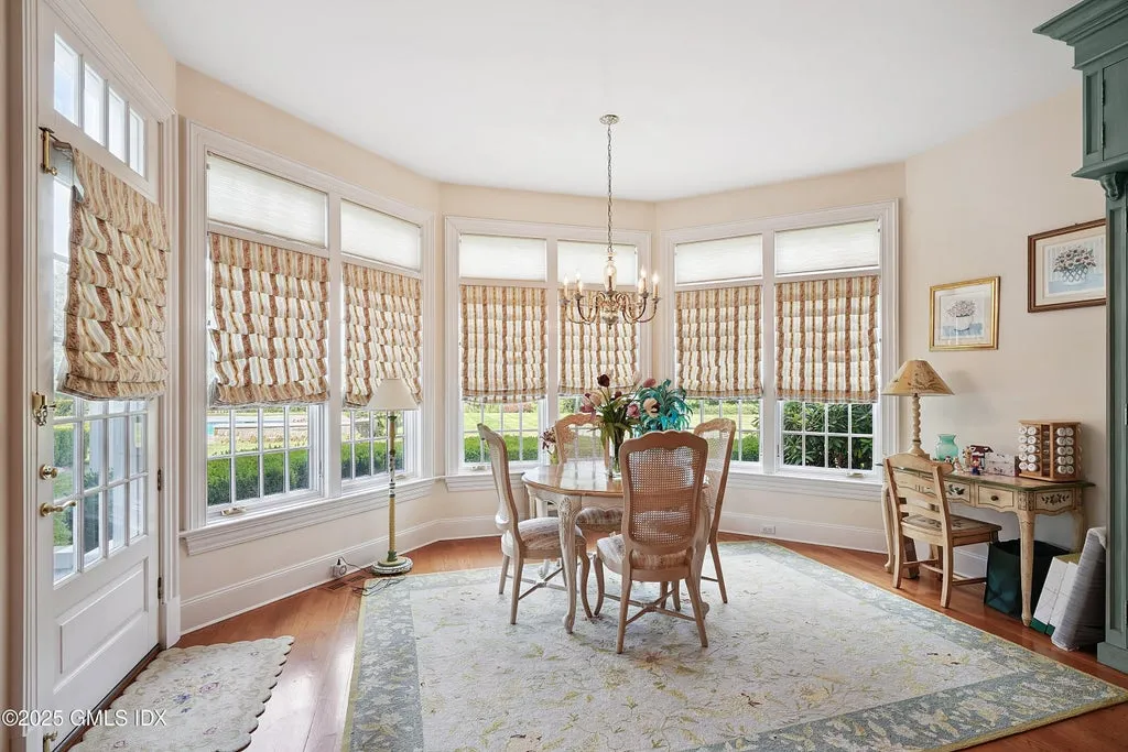 Greenwich Estate Perched 560 Feet Above Sea Level Lists for $12.9 Million 11 550 Round Hill Rd Greenwich CT 0683119