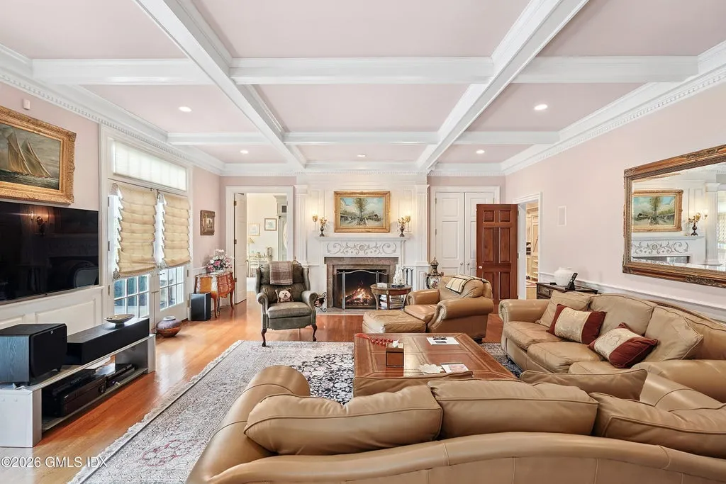 Greenwich Estate Perched 560 Feet Above Sea Level Lists for $12.9 Million 8 550 Round Hill Rd Greenwich CT 0683121