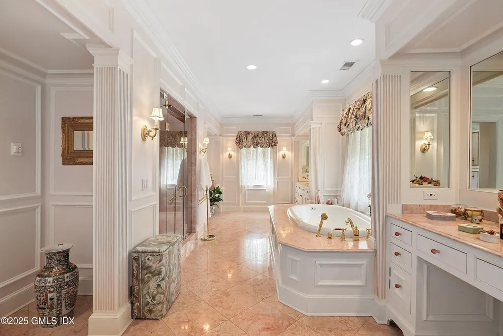 Greenwich Estate Perched 560 Feet Above Sea Level Lists for $12.9 Million 13 550 Round Hill Rd Greenwich CT 0683126