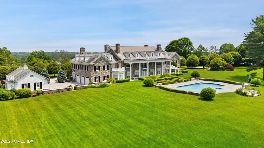 Greenwich Estate Perched 560 Feet Above Sea Level Lists for $12.9 Million 7 550 Round Hill Rd Greenwich CT 0683142