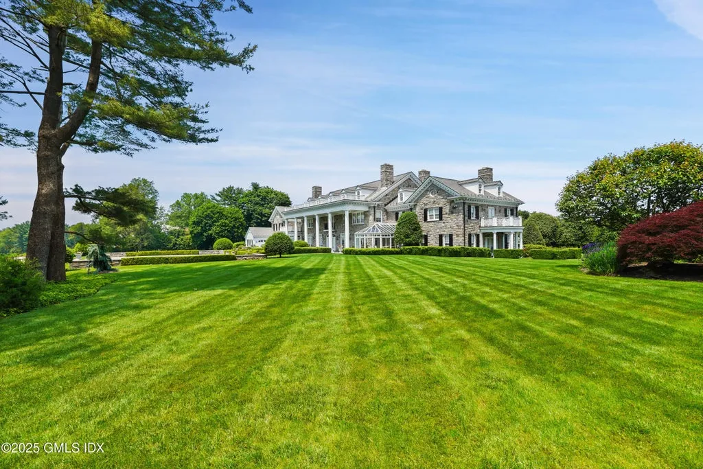 Greenwich Estate Perched 560 Feet Above Sea Level Lists for $12.9 Million 15 550 Round Hill Rd Greenwich CT 0683152