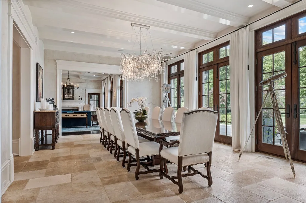 A Newly Built Lake Forest Estate Rises From the Remnants of a Rockefeller-Era Mansion. It’s Asking $21,999,900. 10 595 Circle Ln Lake Forest IL 6004508
