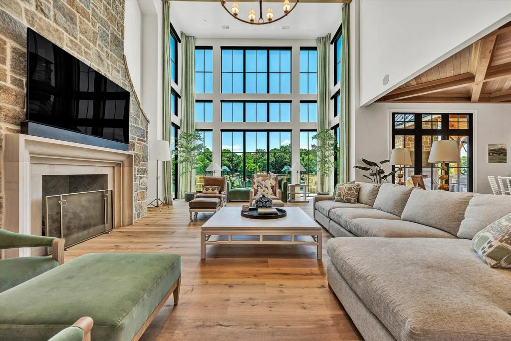 Exceptional Smith Mountain Lake Estate With a 60-Foot Pool and Six-Car Garage Lists for $12.995 Million 4 6189 Scruggs Rd Moneta VA 24121008