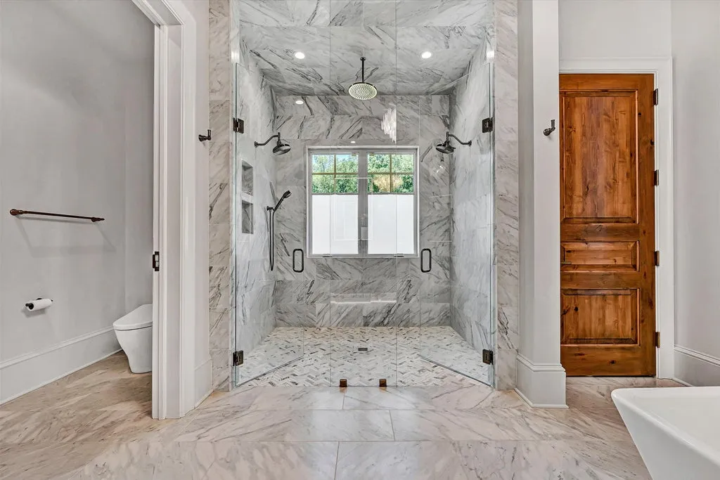 Exceptional Smith Mountain Lake Estate With a 60-Foot Pool and Six-Car Garage Lists for $12.995 Million 14 6189 Scruggs Rd Moneta VA 24121024