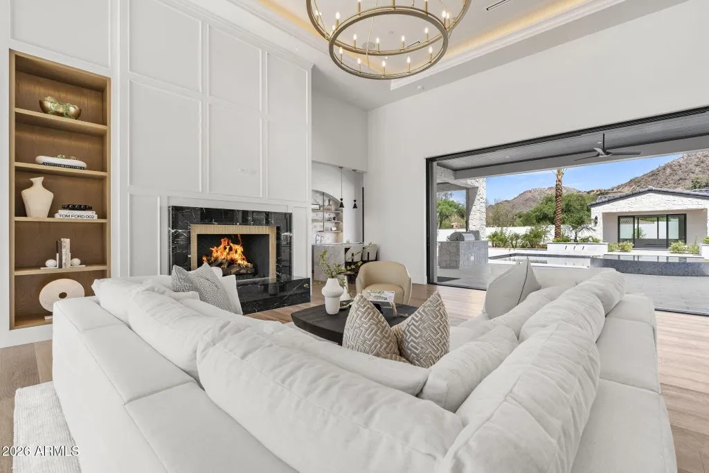 A Brand-New Paradise Valley Estate Has Views of Three Mountains—and a $9.289 Million Price Tag 5 6610 N Mountain View Drive Paradise Valley AZ 8525306