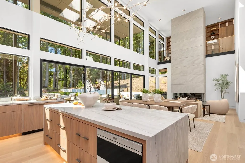 Newly Built Issaquah Estate With a 30-Foot Skylit Foyer and Floating Staircase Lists for $10.7 Million 8 6752 266th Court SE Issaquah WA 9802914