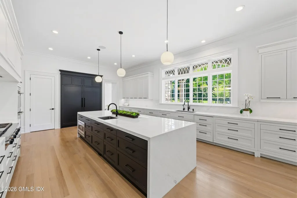 Expansive Greenwich Stone Manor with a 1,500-Square-Foot Guest House and Resort-Style Pool Asks $12,995,000 7 7 Loch Ln Greenwich CT 0683010