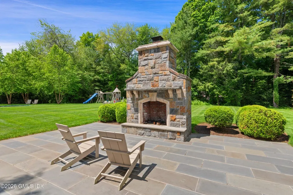 Expansive Greenwich Stone Manor with a 1,500-Square-Foot Guest House and Resort-Style Pool Asks $12,995,000 19 7 Loch Ln Greenwich CT 0683035