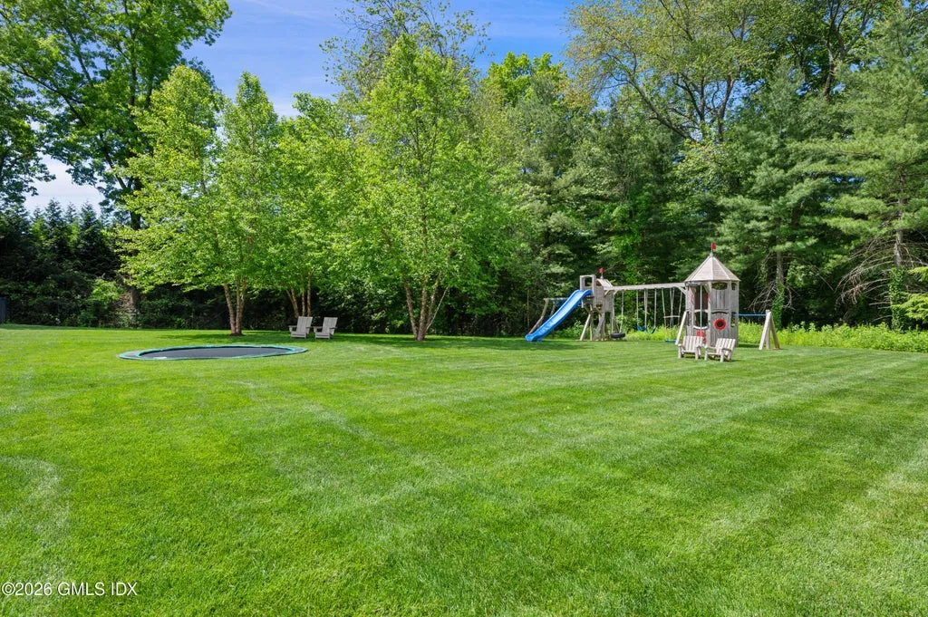 Expansive Greenwich Stone Manor with a 1,500-Square-Foot Guest House and Resort-Style Pool Asks $12,995,000 22 7 Loch Ln Greenwich CT 0683050